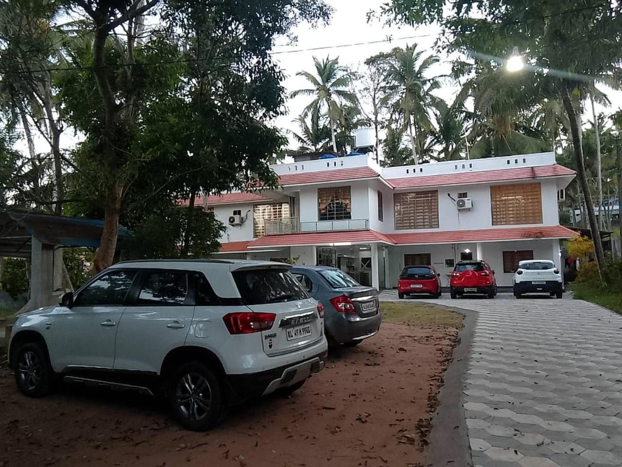 Somatheertham Resort Thiruvananthapuram Eksteriør billede